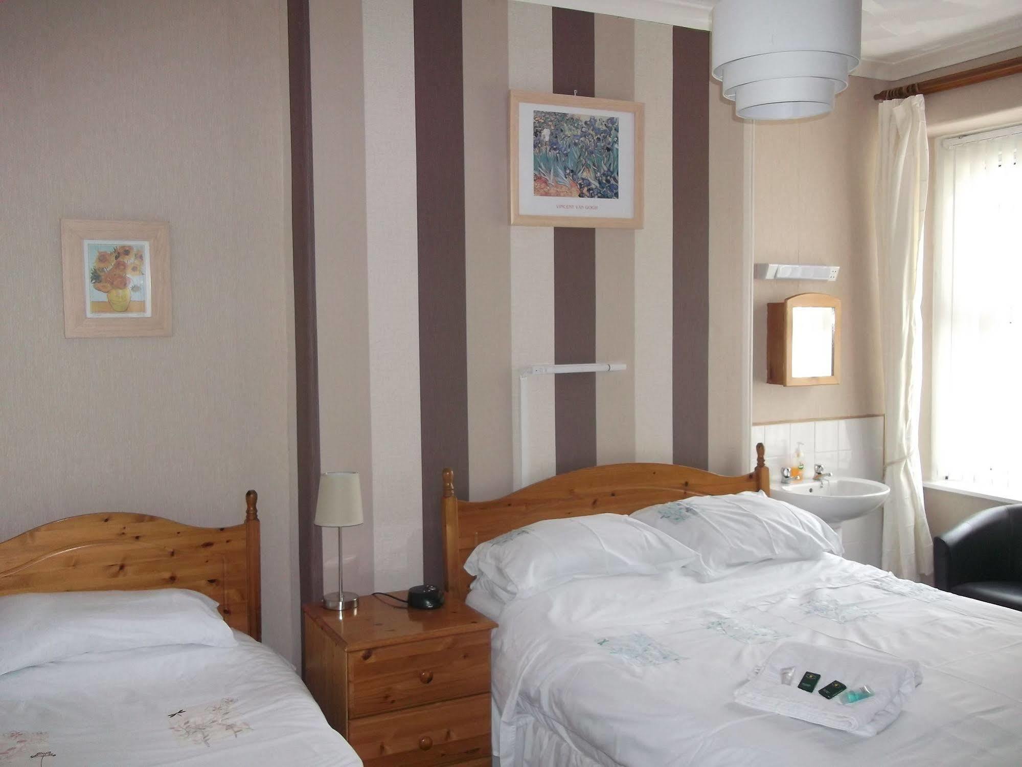 Wavecrest Hotel โฮลีเฮด ภายนอก รูปภาพ
