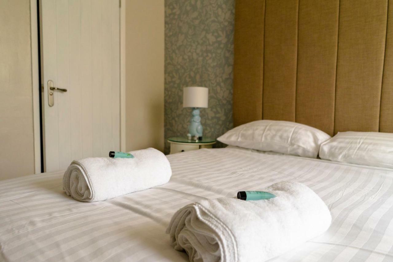 Wavecrest Hotel โฮลีเฮด ภายนอก รูปภาพ